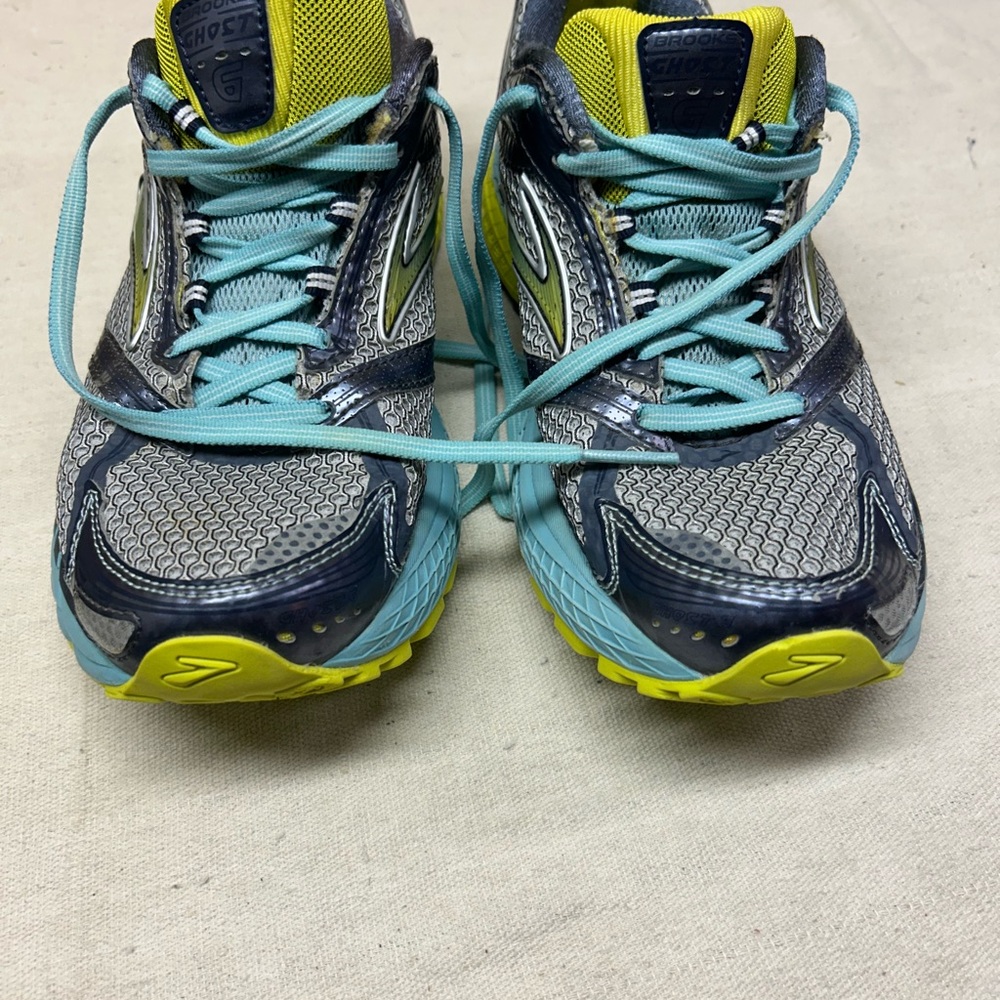 Brooks Women's Running Shoes Ghost - Blue and Yellow size 10
